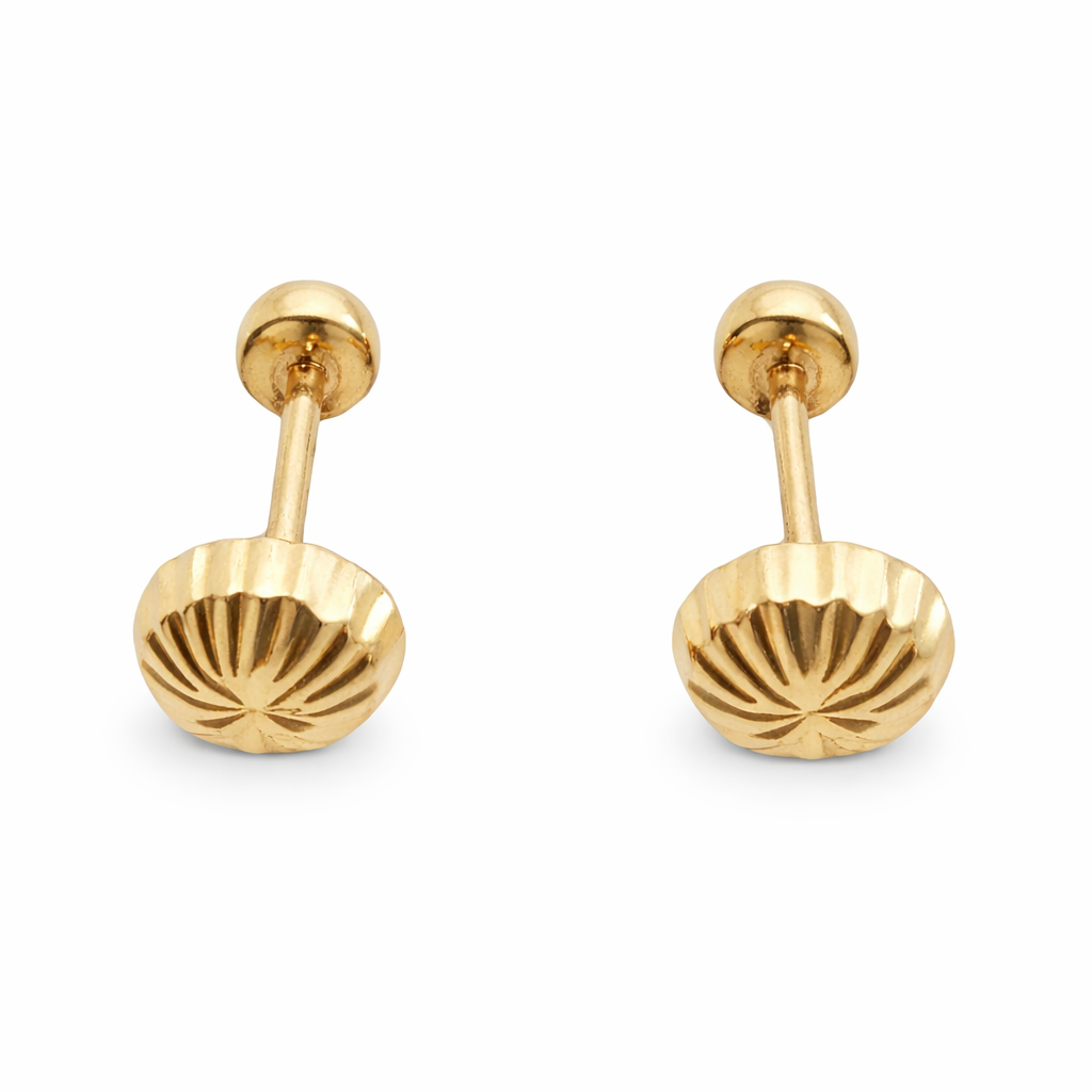 Hongo de oro de 4mm en oro 10K, pieza de joyería de Joyería ROMA, muestra detalles y acabado brillante.