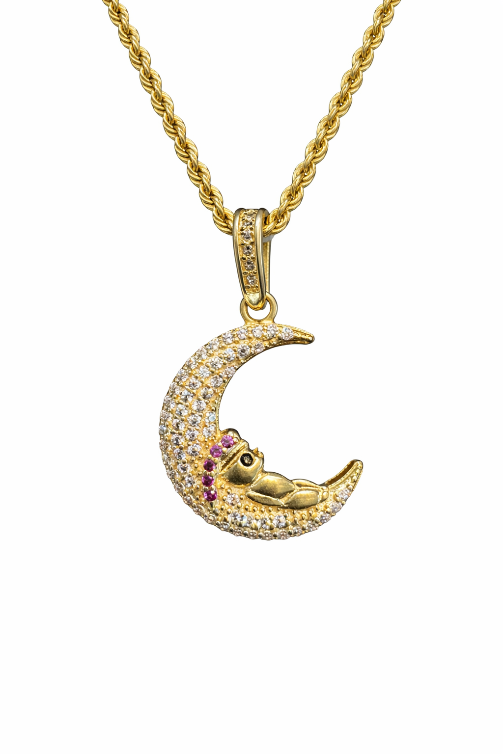 Luna de oro 10K con osito y zirconias, joyería romántica con detalles brillantes y delicados en la imagen.