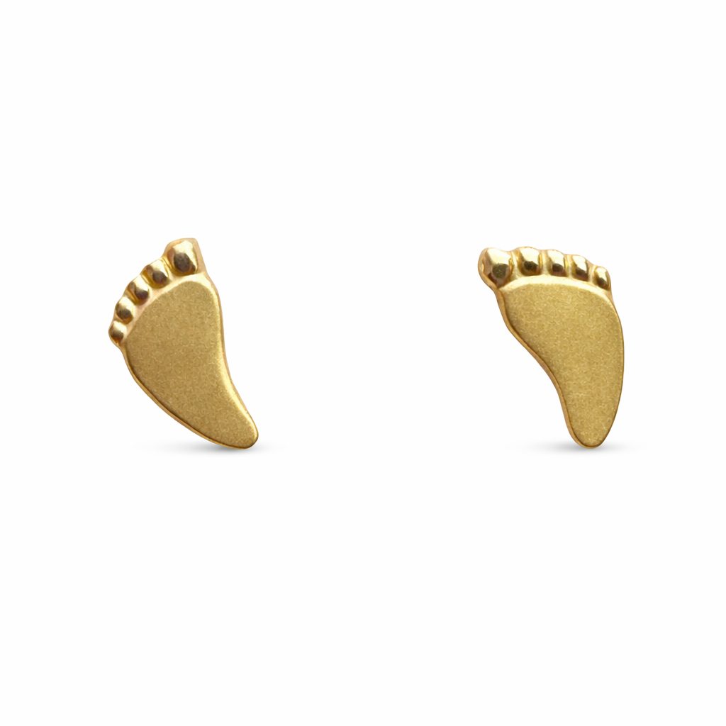 Broquel de oro 10K de Joyería ROMA con diseño elegante y detalles finos, ideal para uso personal o como regalo.