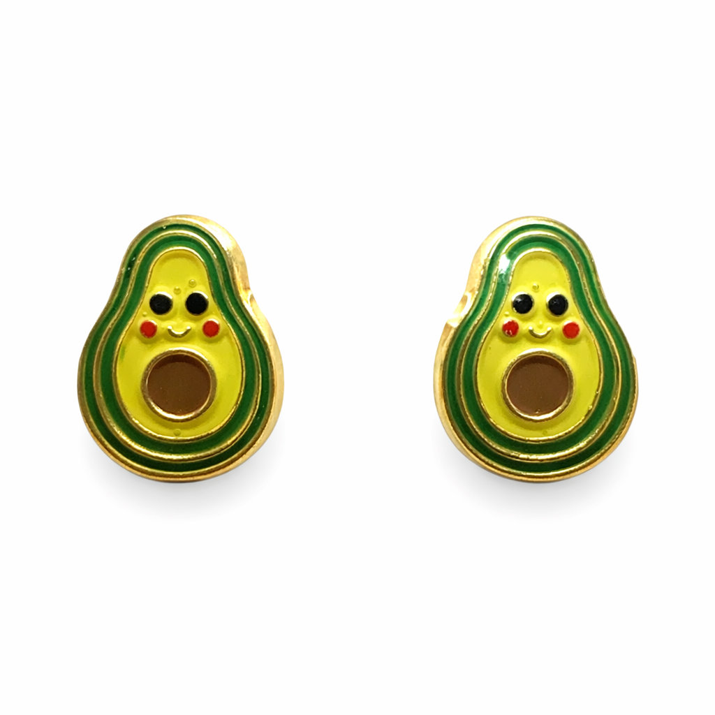 Broquel de aguacate en esmalte con acabado en oro 10K, joyería Roma, diseño artístico y brillante en color verde y dorado.