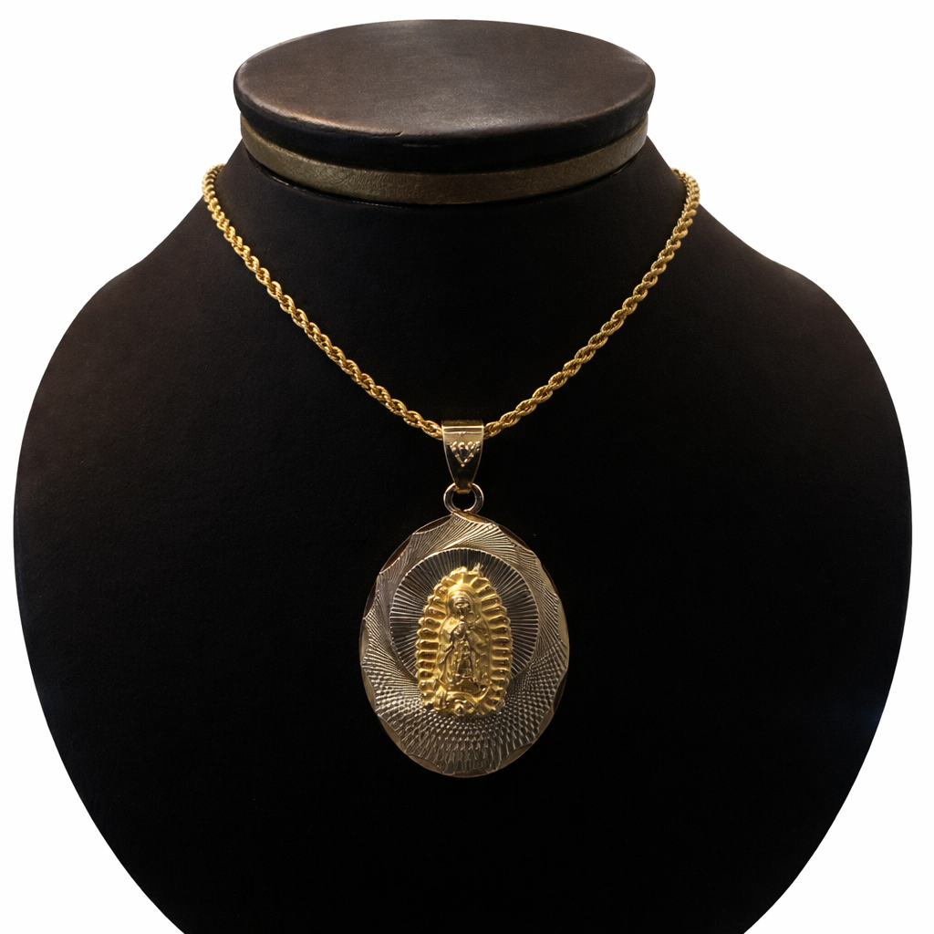 Medalla Virgen de Guadalupe Ovalada 14K