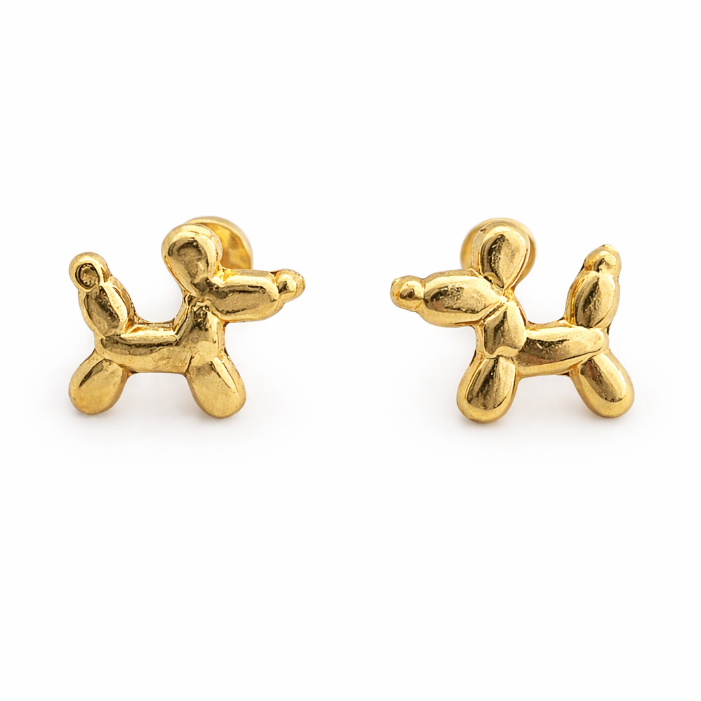 Broquel de oro 10K con diseño de perrito, joyería Roma, muestra detalles en acabado brillante y elegante.