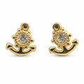 Broquel ancla de oro 10K con zirconia, diseño elegante y brillante, joyería de alta calidad, en acabado dorado.