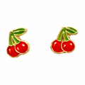 Broquel de cerezas esmaltadas en oro de 10 quilates de Joyería ROMA, con diseño colorido y detalles brillantes.