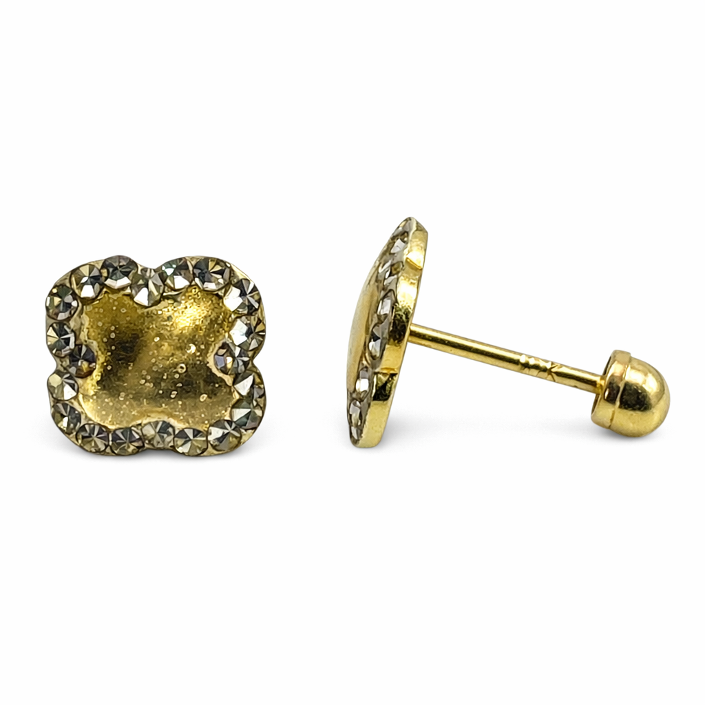 Broquel de trébol con zirconias en oro 10K, diseño elegante y brillante, joyería ROMA.