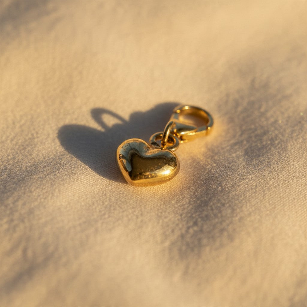 Mini Dije Corazón Liso Oro 10K