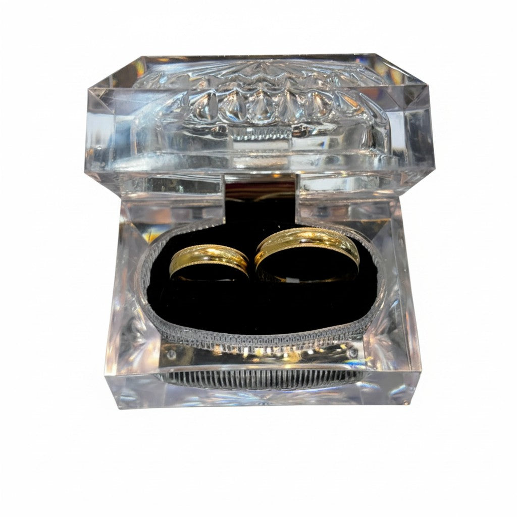 Argolla Lisa con Garrucha de Oro 10K