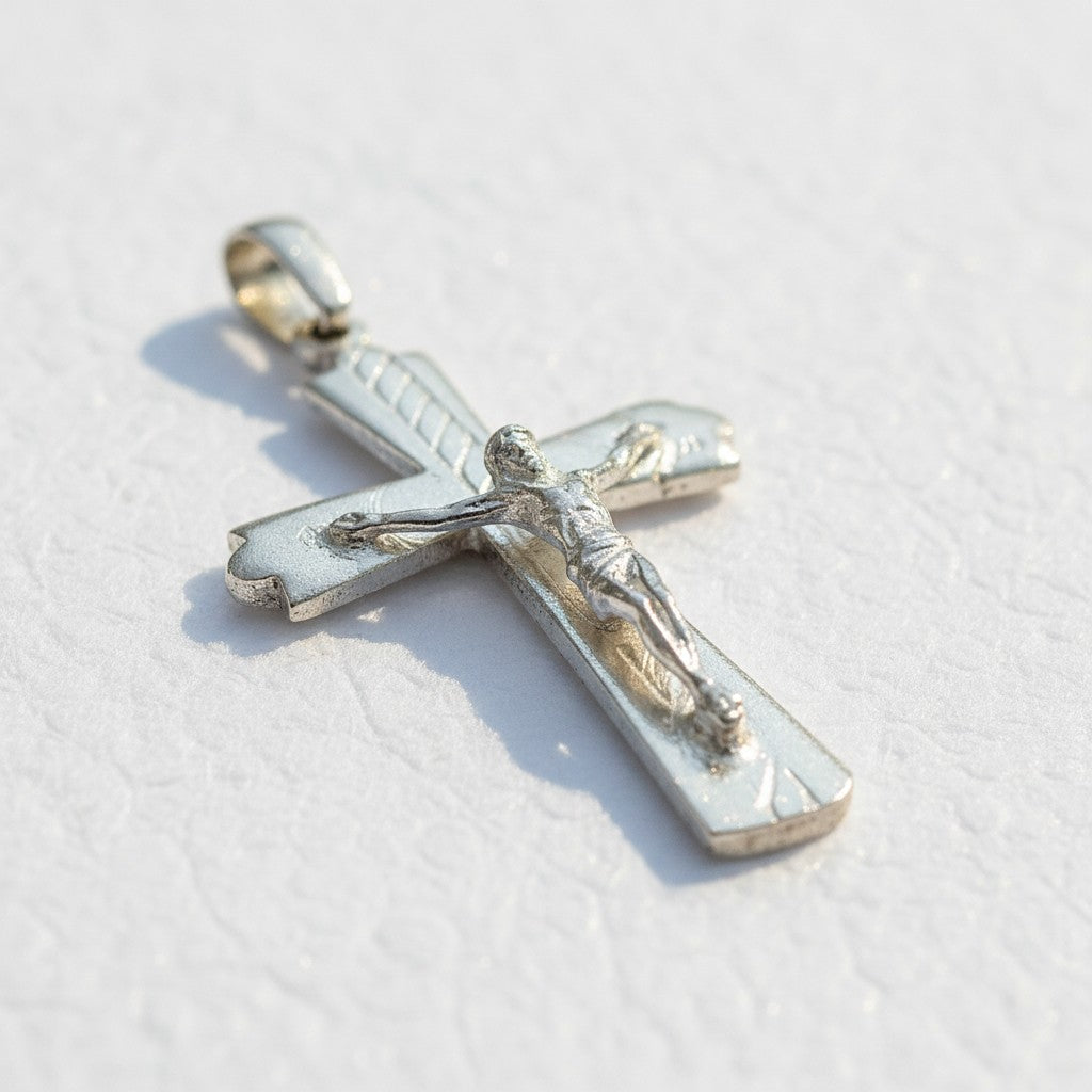 Cruz con Cristo de Plata .925
