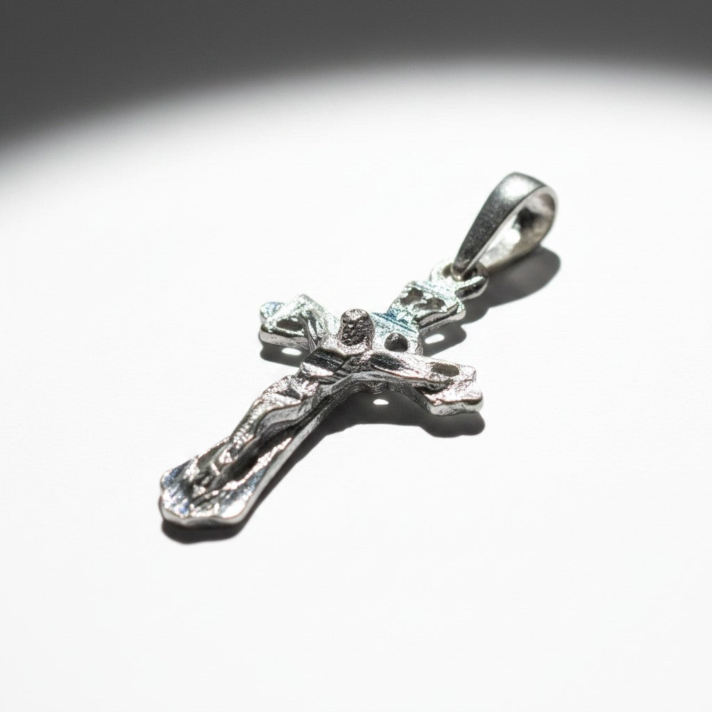 Cristo Calado de Plata .925