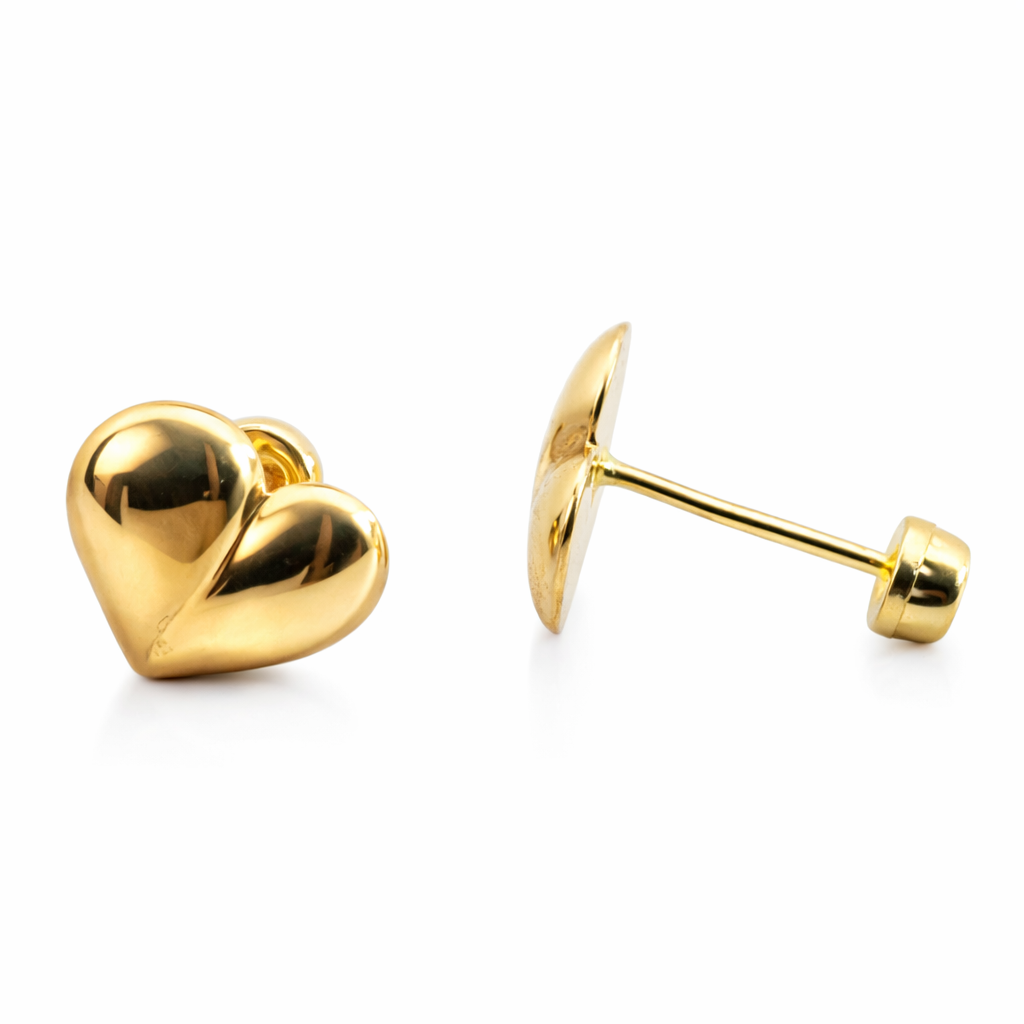 Broquel de corazón inflado en oro de 10 quilates, joyería Roma, muestra detalles brillantes y diseño elegante