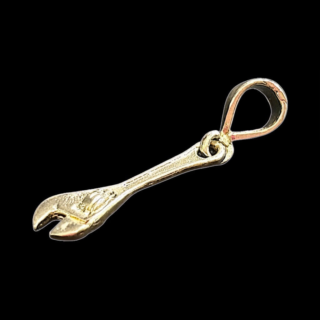 Dije Llave Mecánica en Plata .925