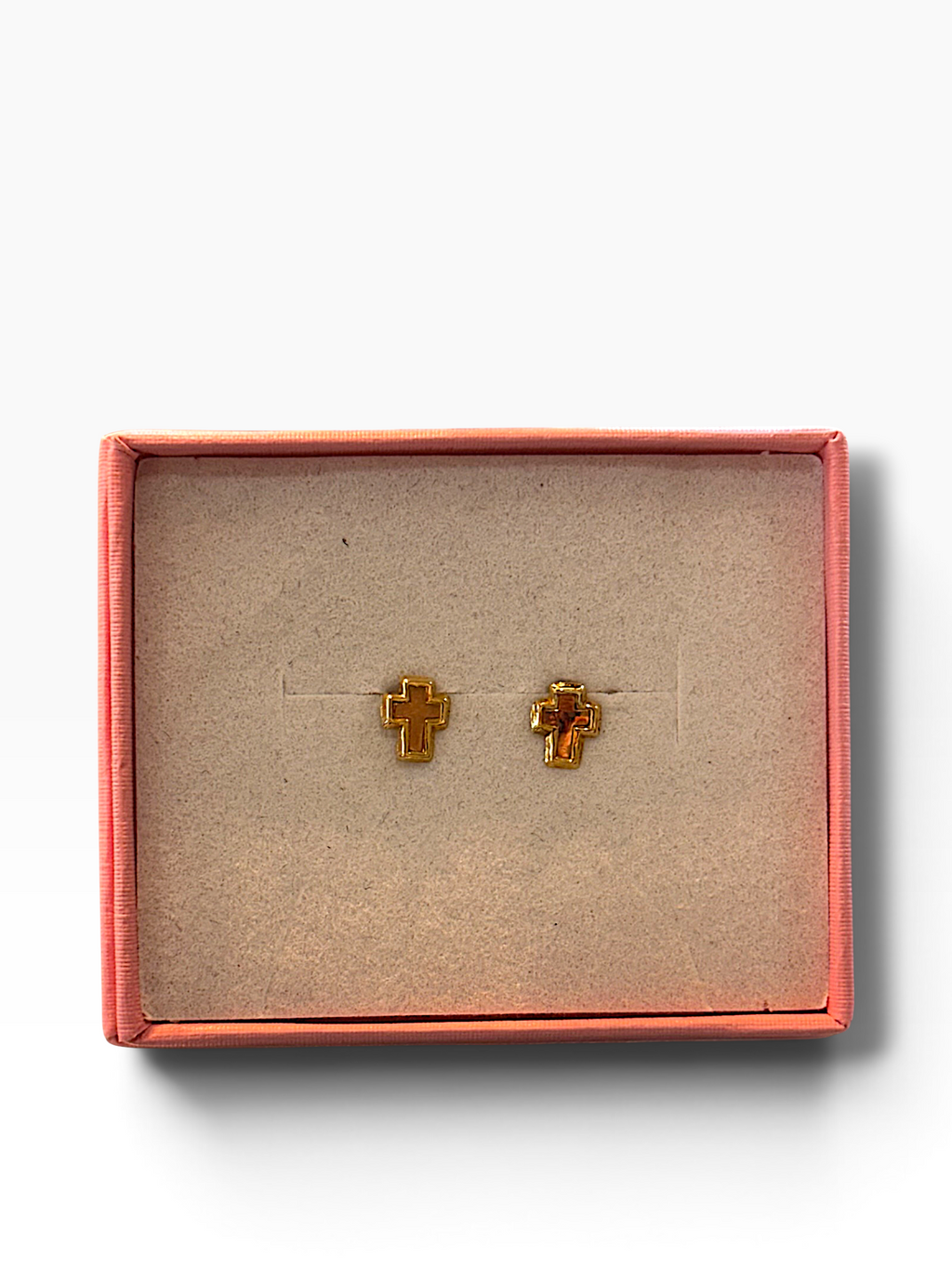 Broquel cruz bicolor en oro de 10K con acabado en oro amarillo y blanco, diseñado por Joyería ROMA.