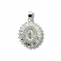 Dije Redondo Virgen de Guadalupe con Zirconias Baguette – Plata .925