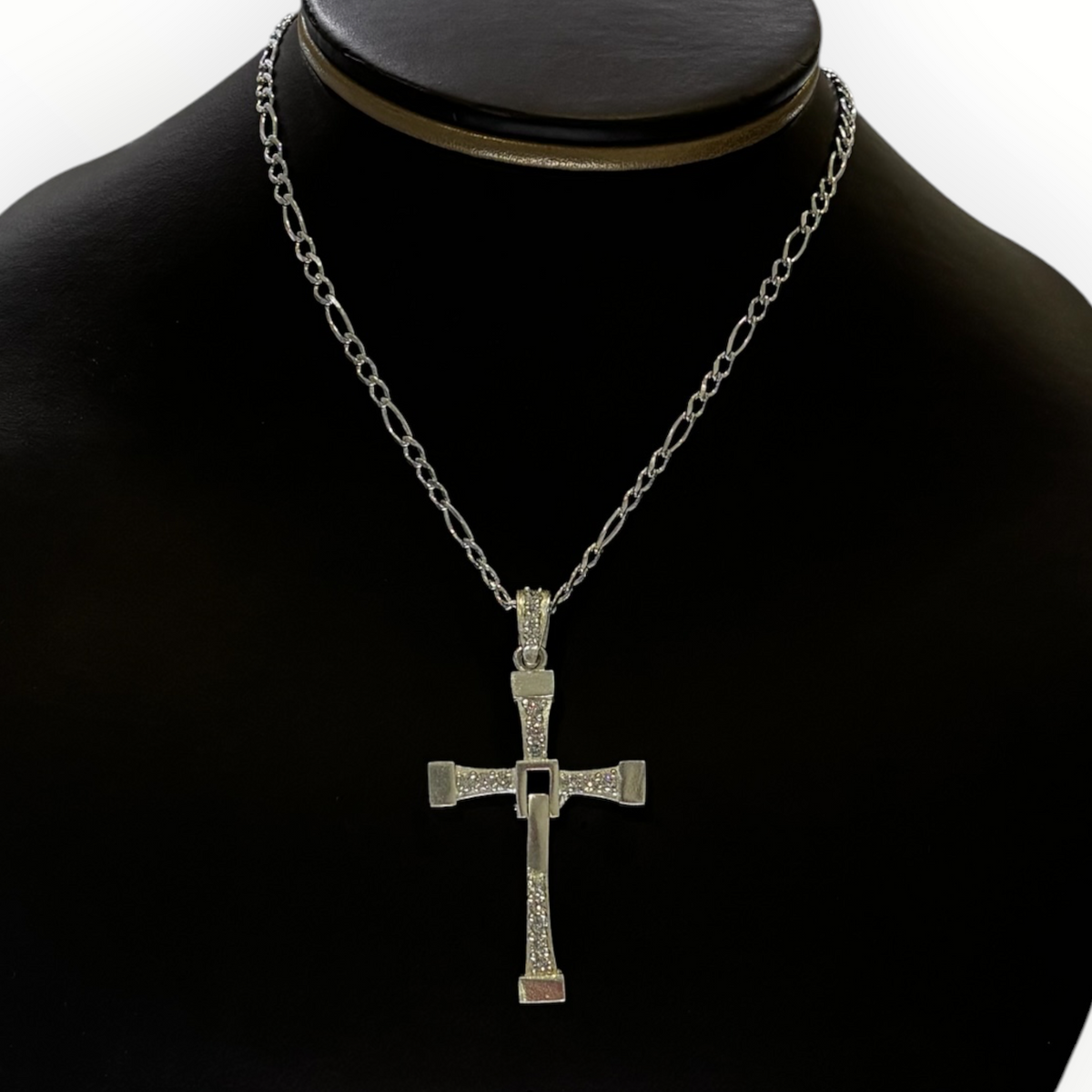 Cristo Tipo Toretto de Plata .925