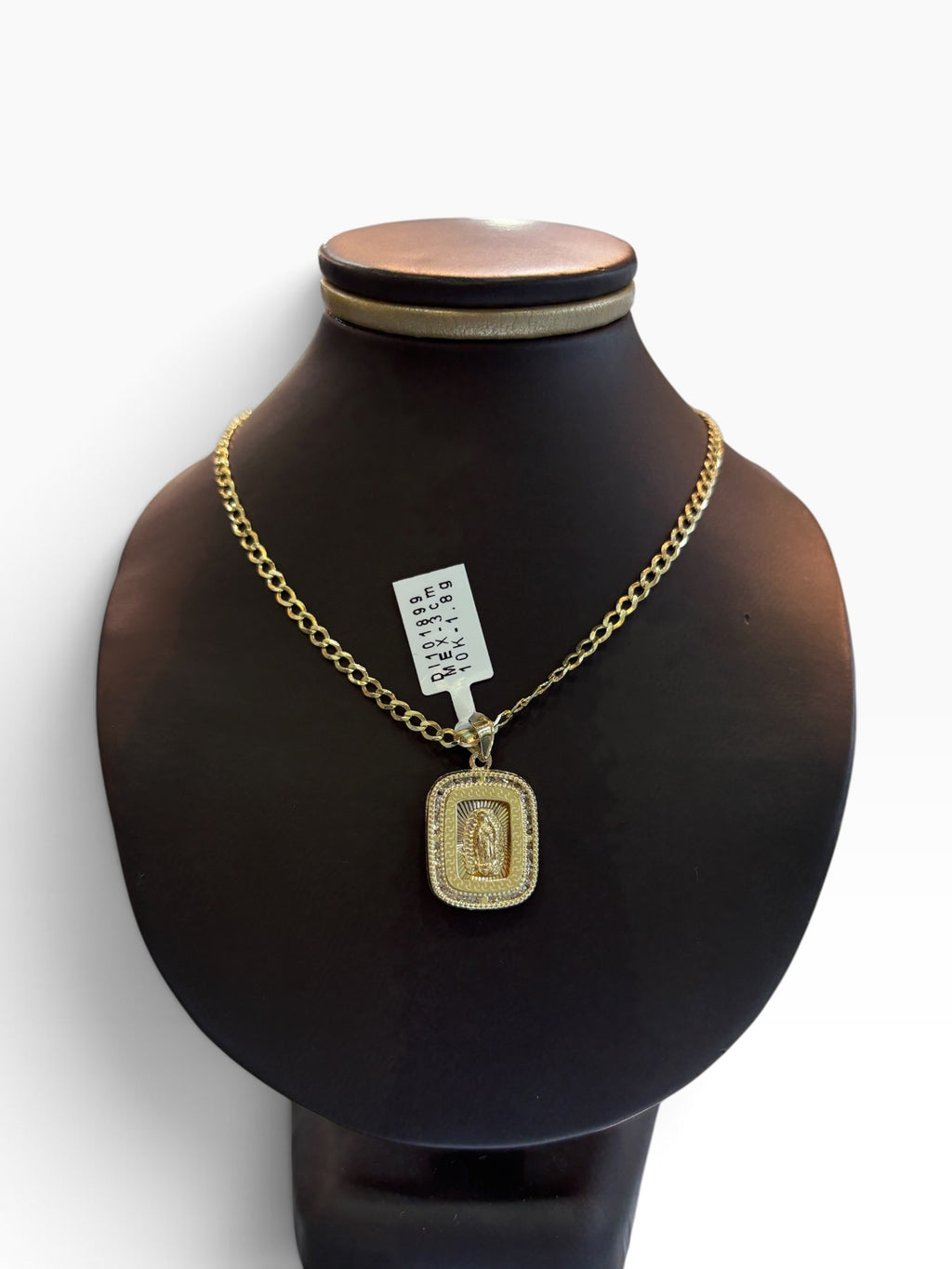 Dije Virgen de Guadalupe Rectangular con Zirconias Oro 10K