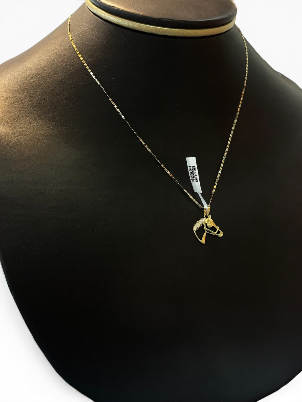 Dije Cabeza de Caballo con Zirconias Oro 10K