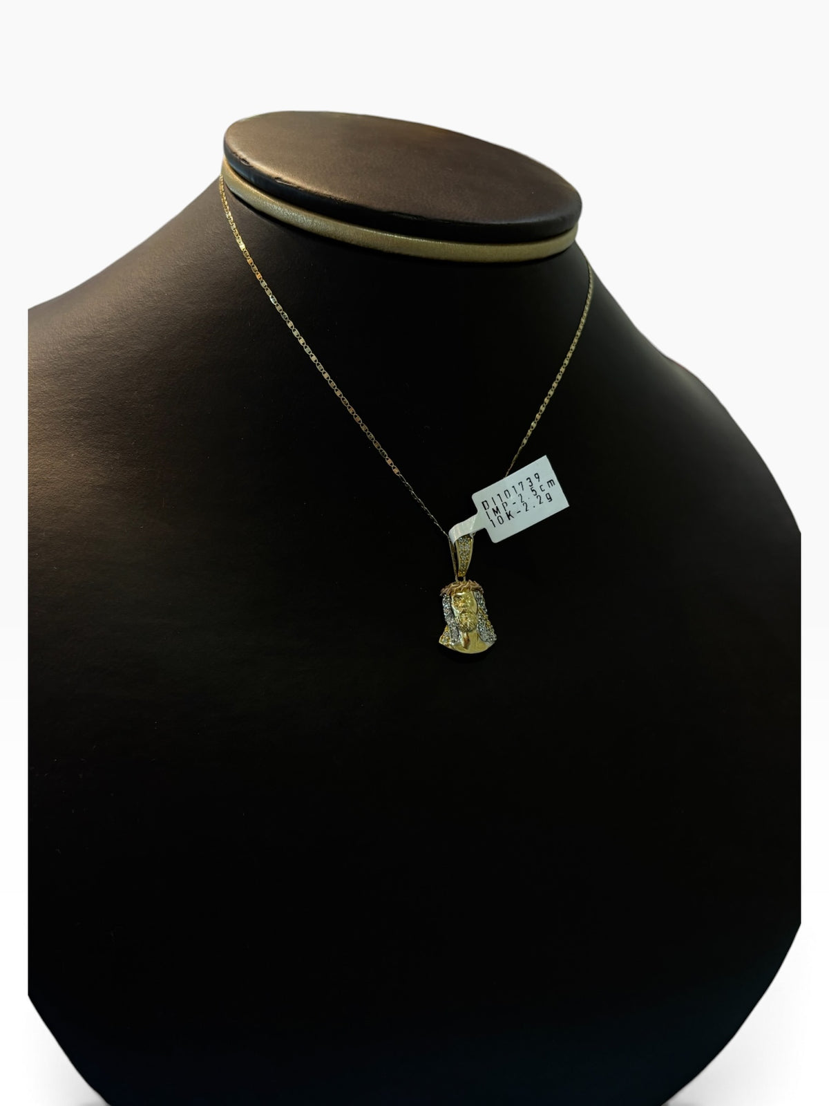 Dije Rostro de Cristo Tricolor con Zirconias Oro 10K