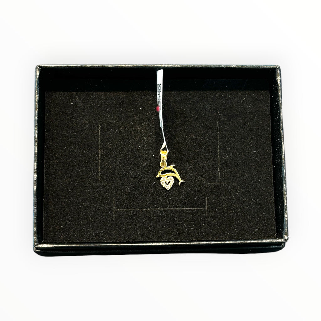 Mini Dije Delfín con Corazón de Zirconias Oro 10K