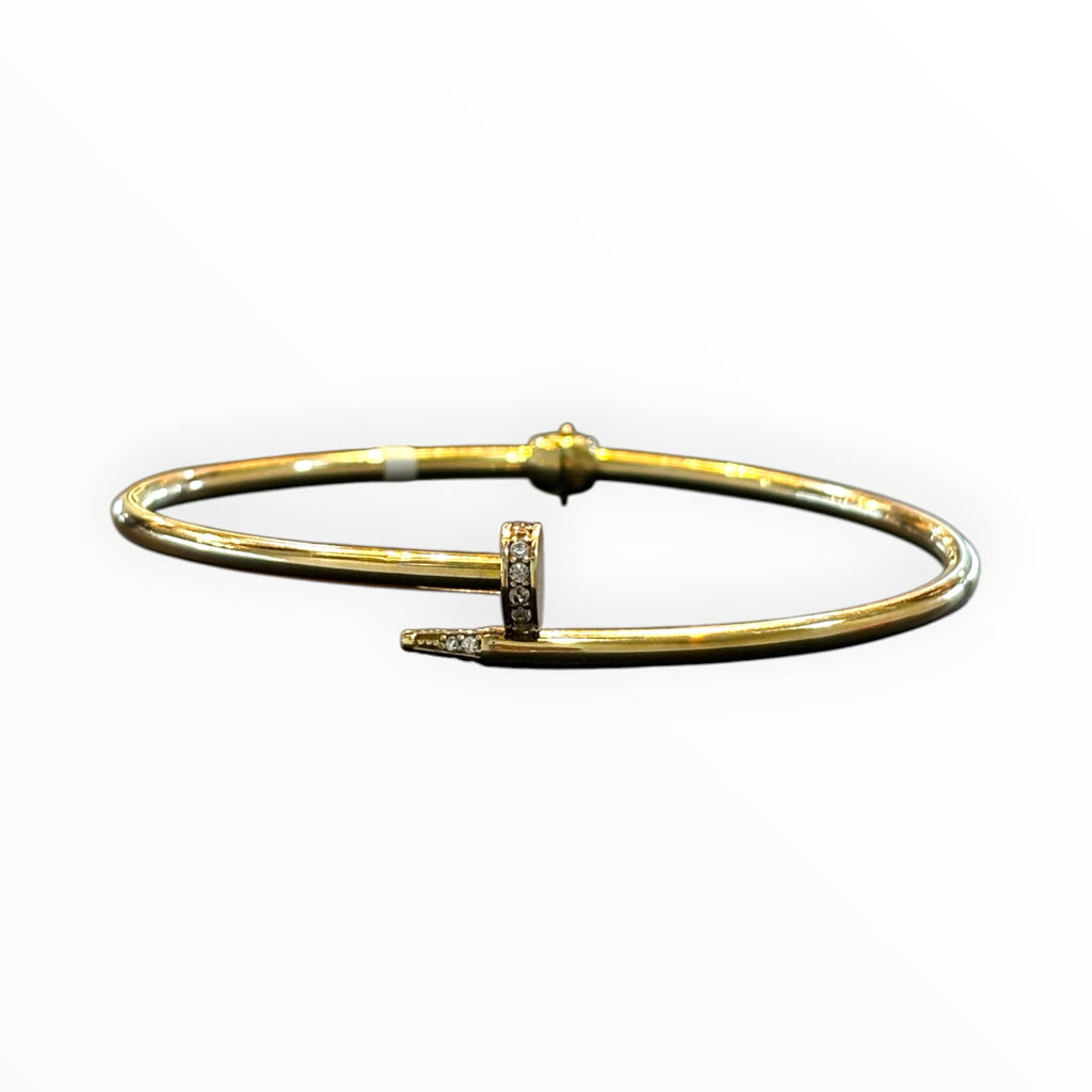 Aro Clavo con Zirconias Oro 10K