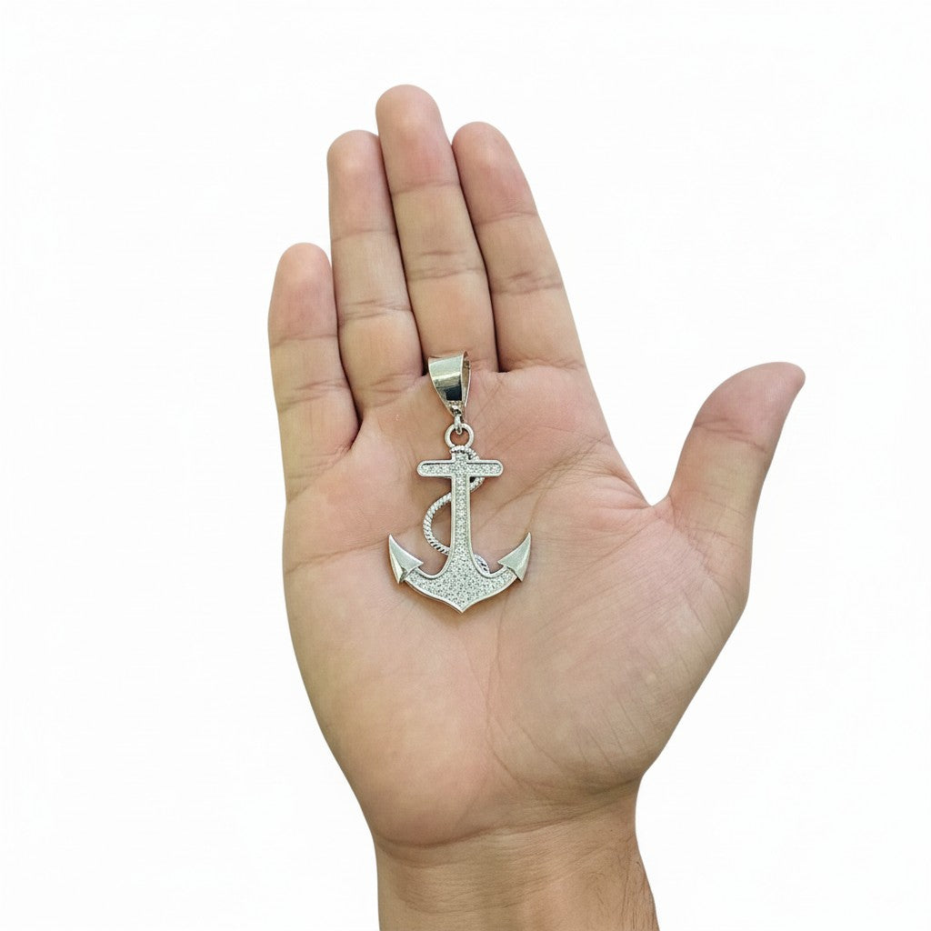 Dije Ancla con Zirconias — Plata .925