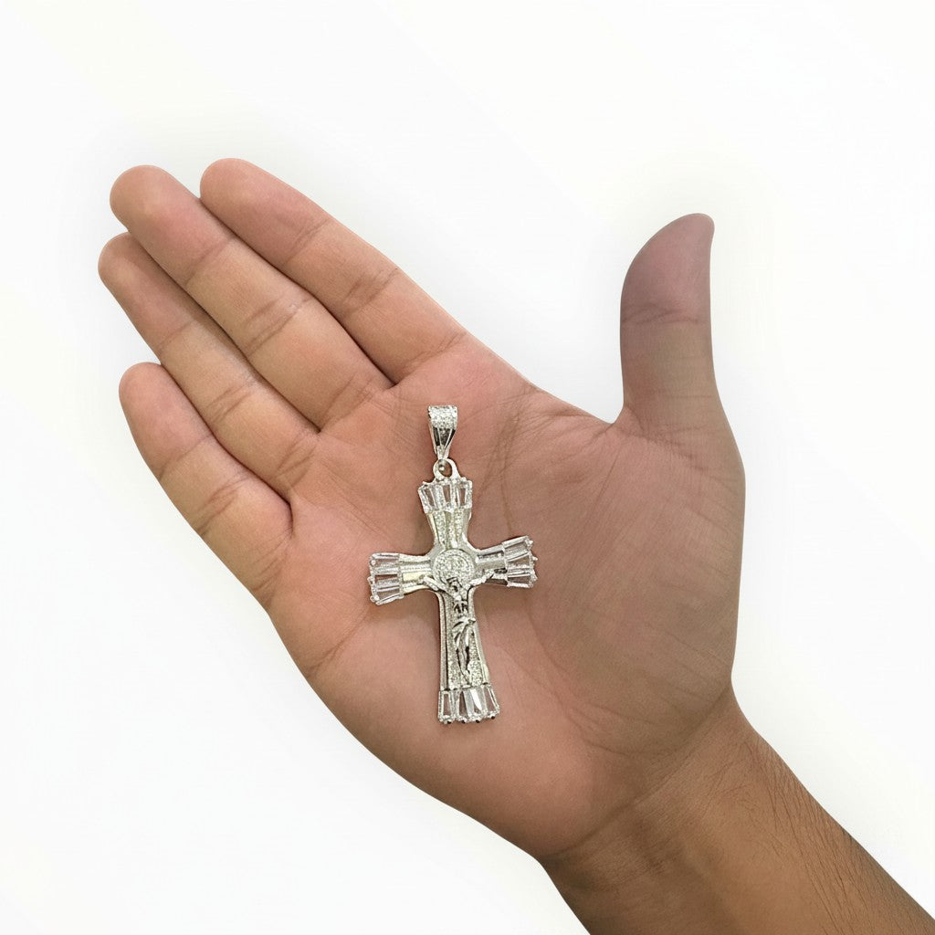 Cruz Crucifijo con Zirconias Baguette — Plata .925