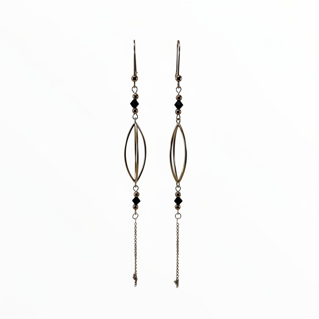Aretes Largos con Zirconia Negro — Oro 10K