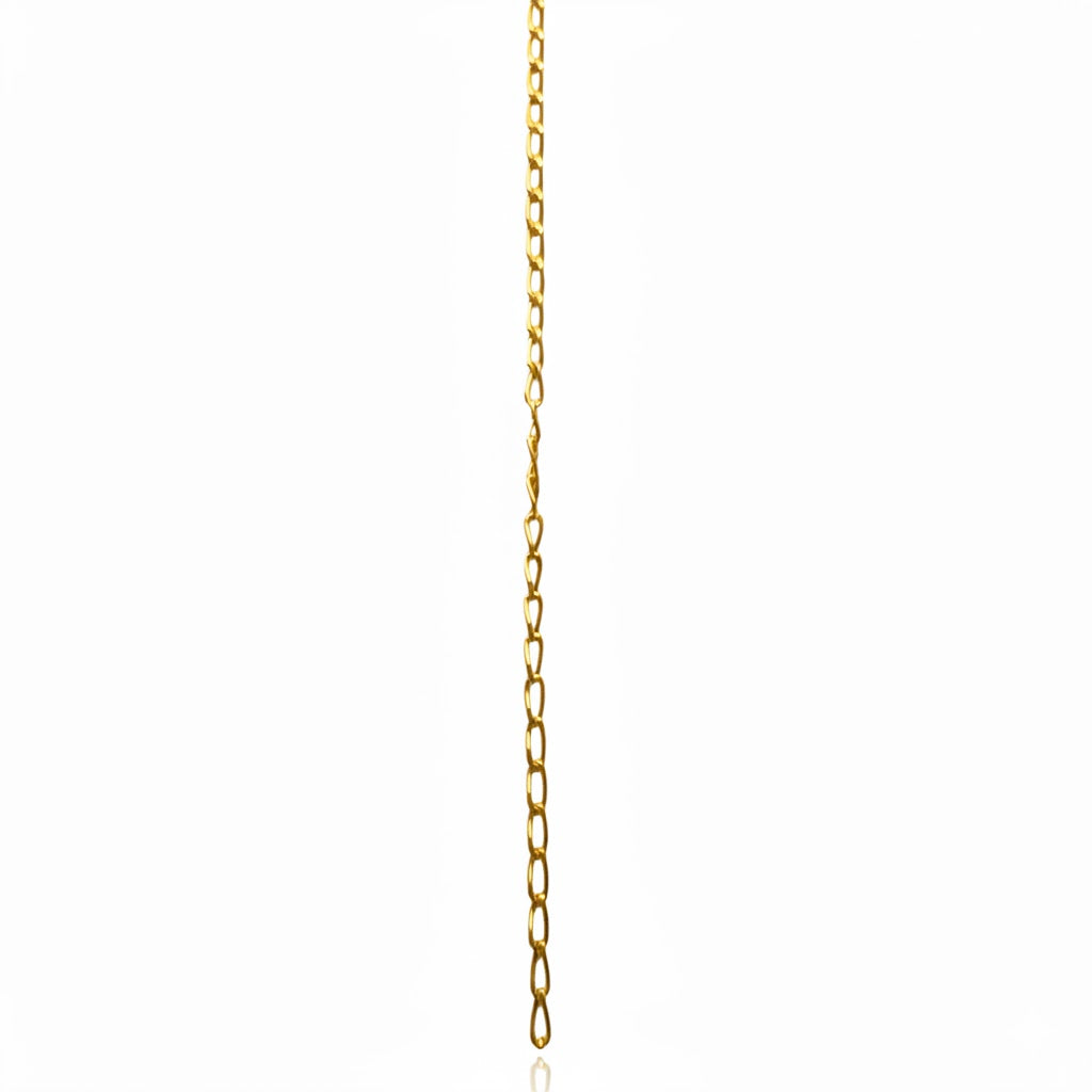 Cadena de pulso delgada en oro 10K de Joyería ROMA, con acabado brillante y diseño delicado.