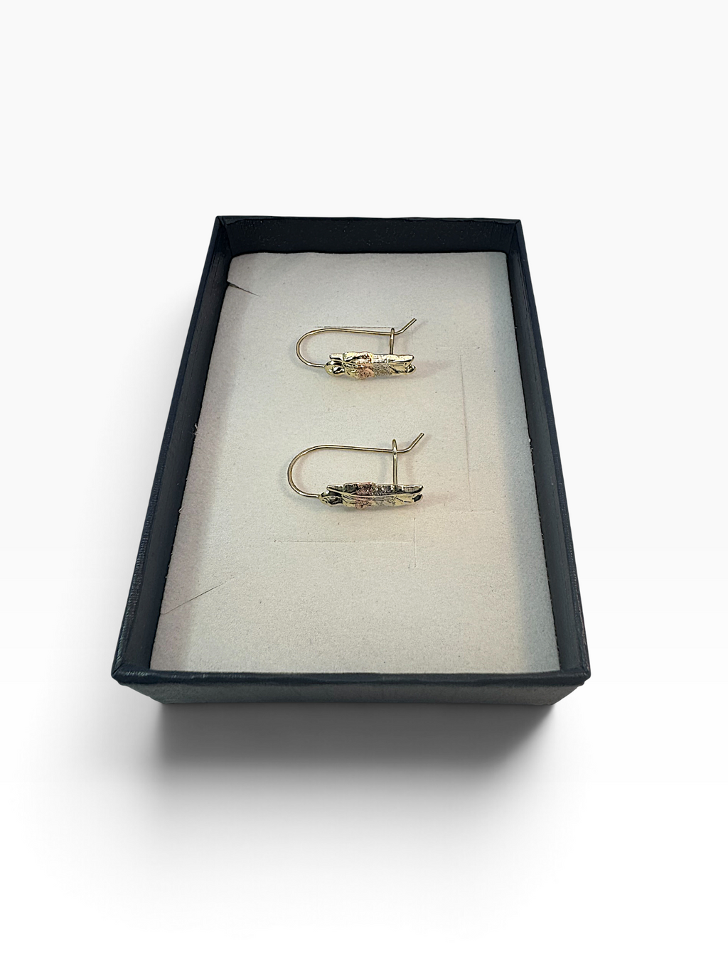 Aretes de San Judas Tadeo en Oro 10K
