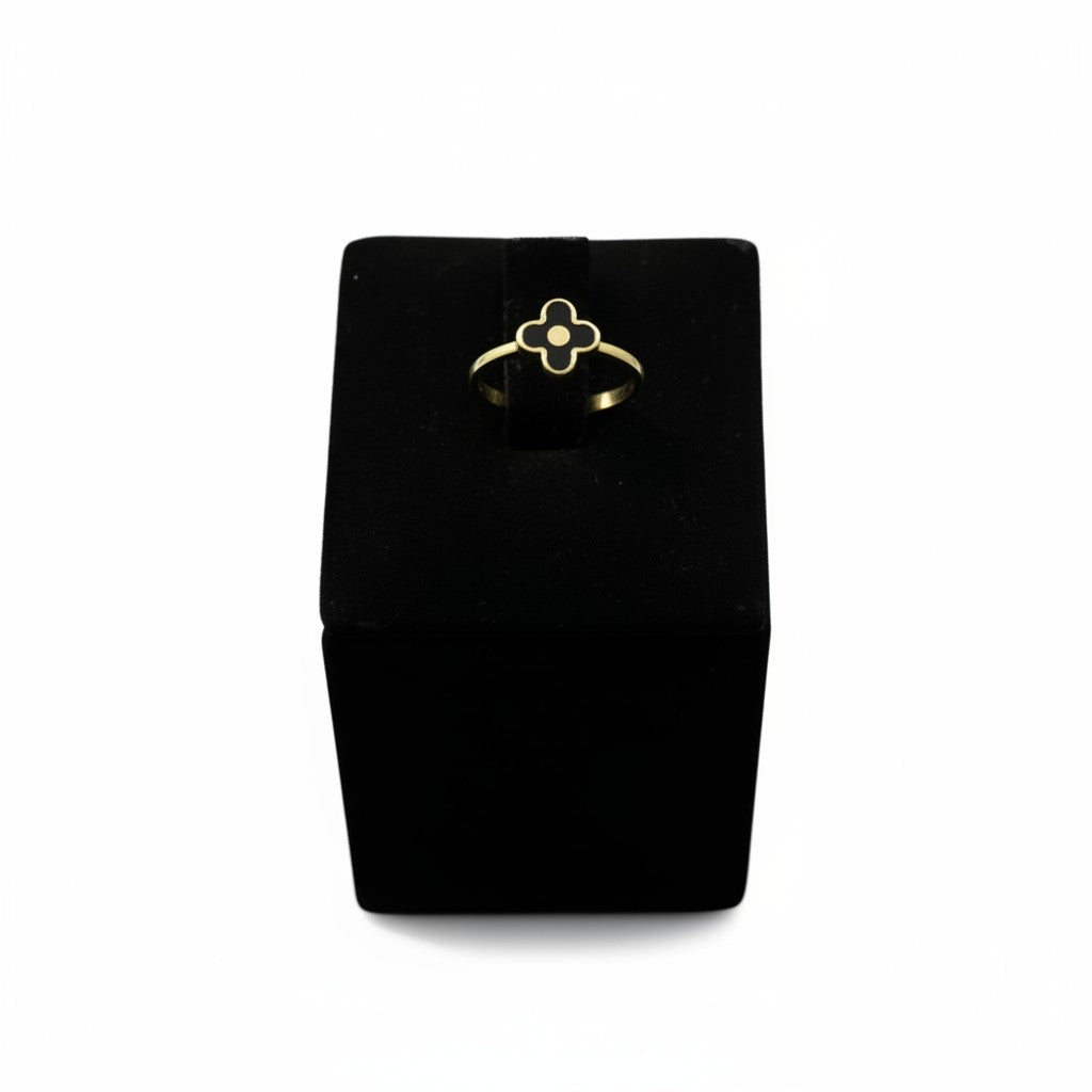 Anillo Trébol en Oro 10K