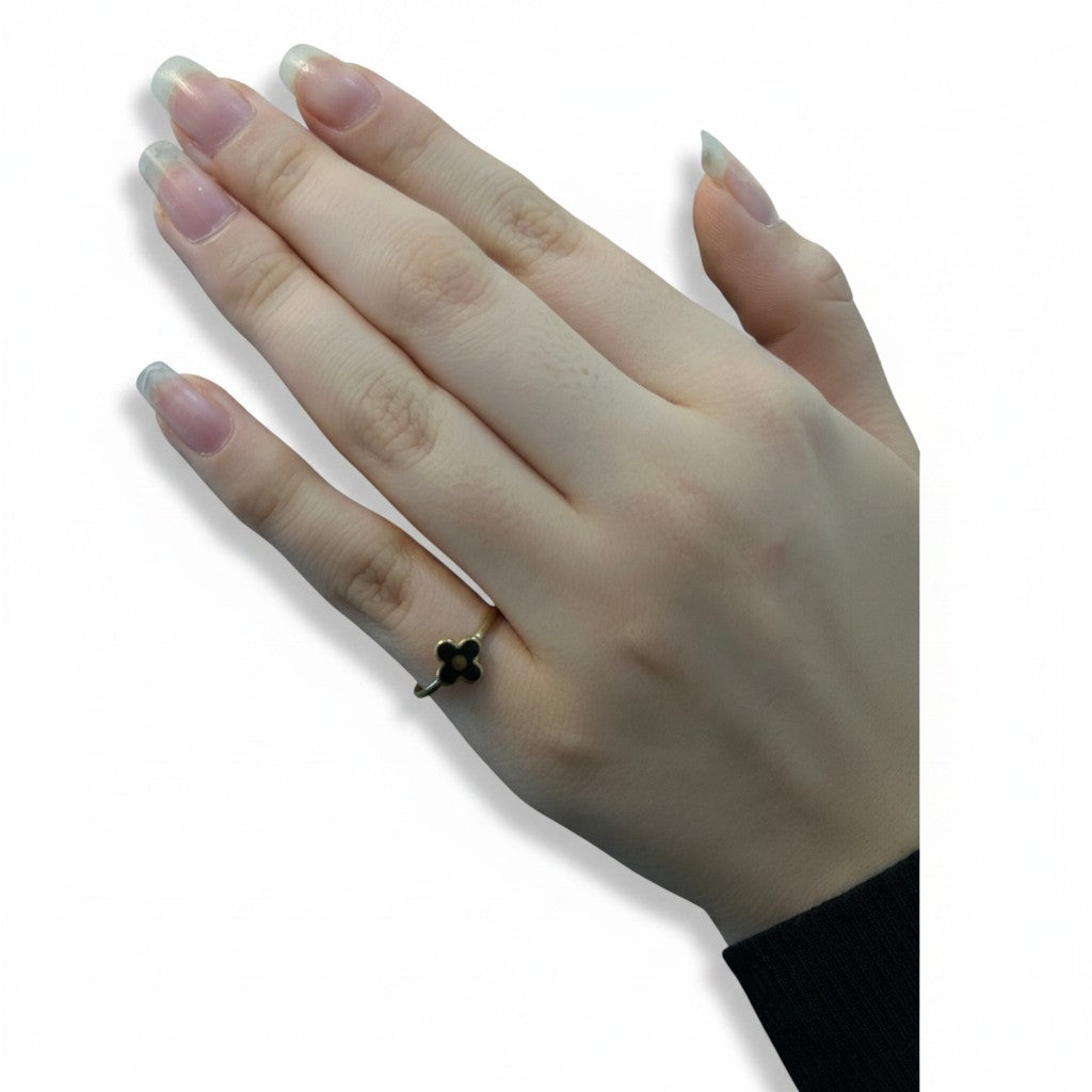 Anillo Trébol en Oro 10K