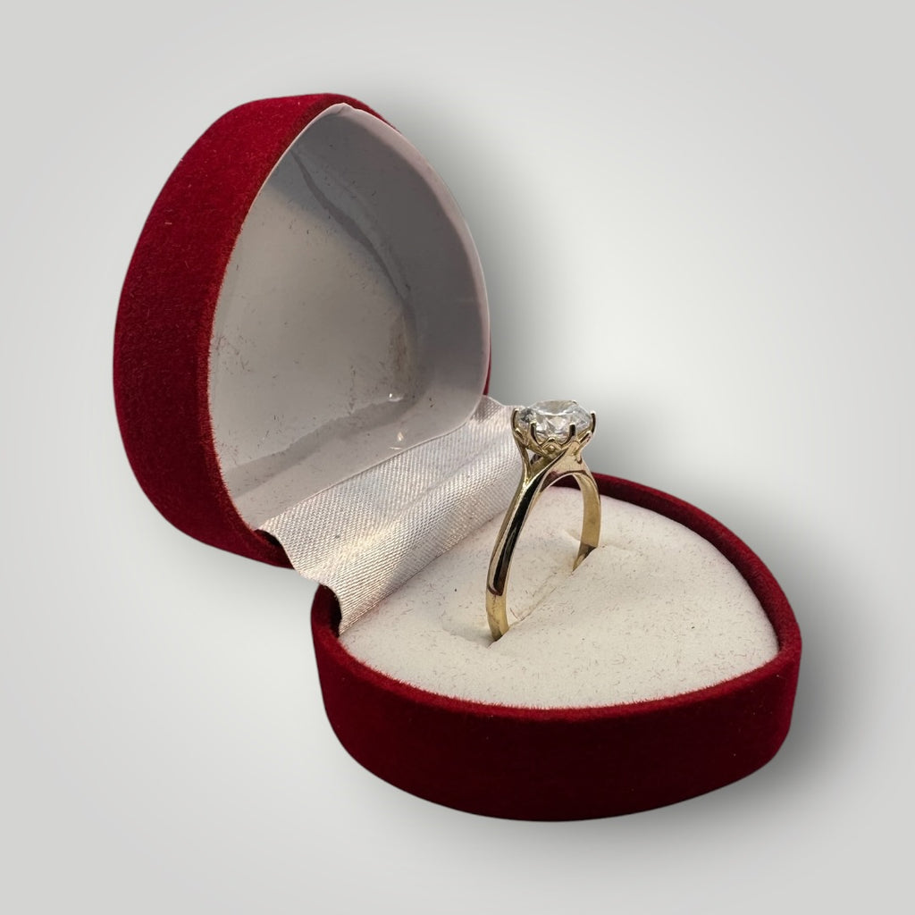 Caja de Regalo Corazón para Anillo| Estuche Rojo de Gamuza