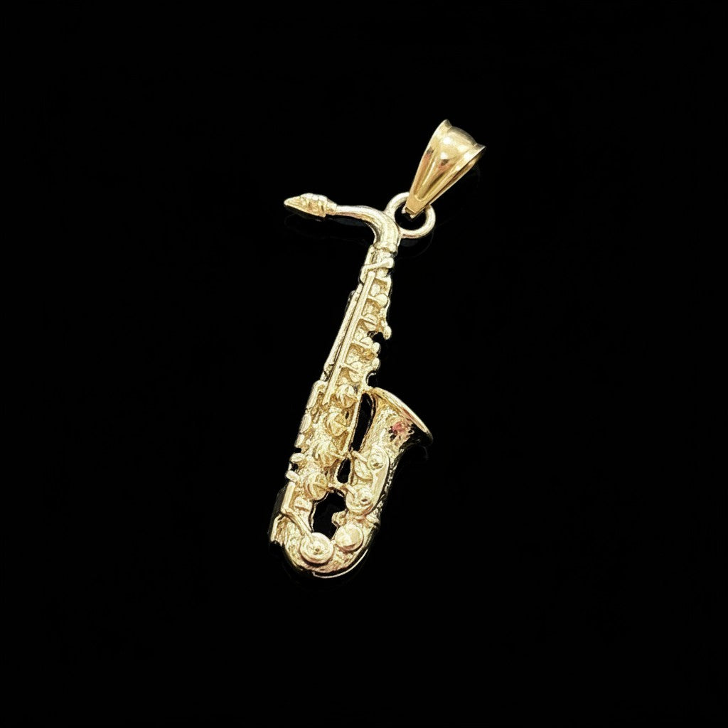 Dije Saxofón en Plata .925