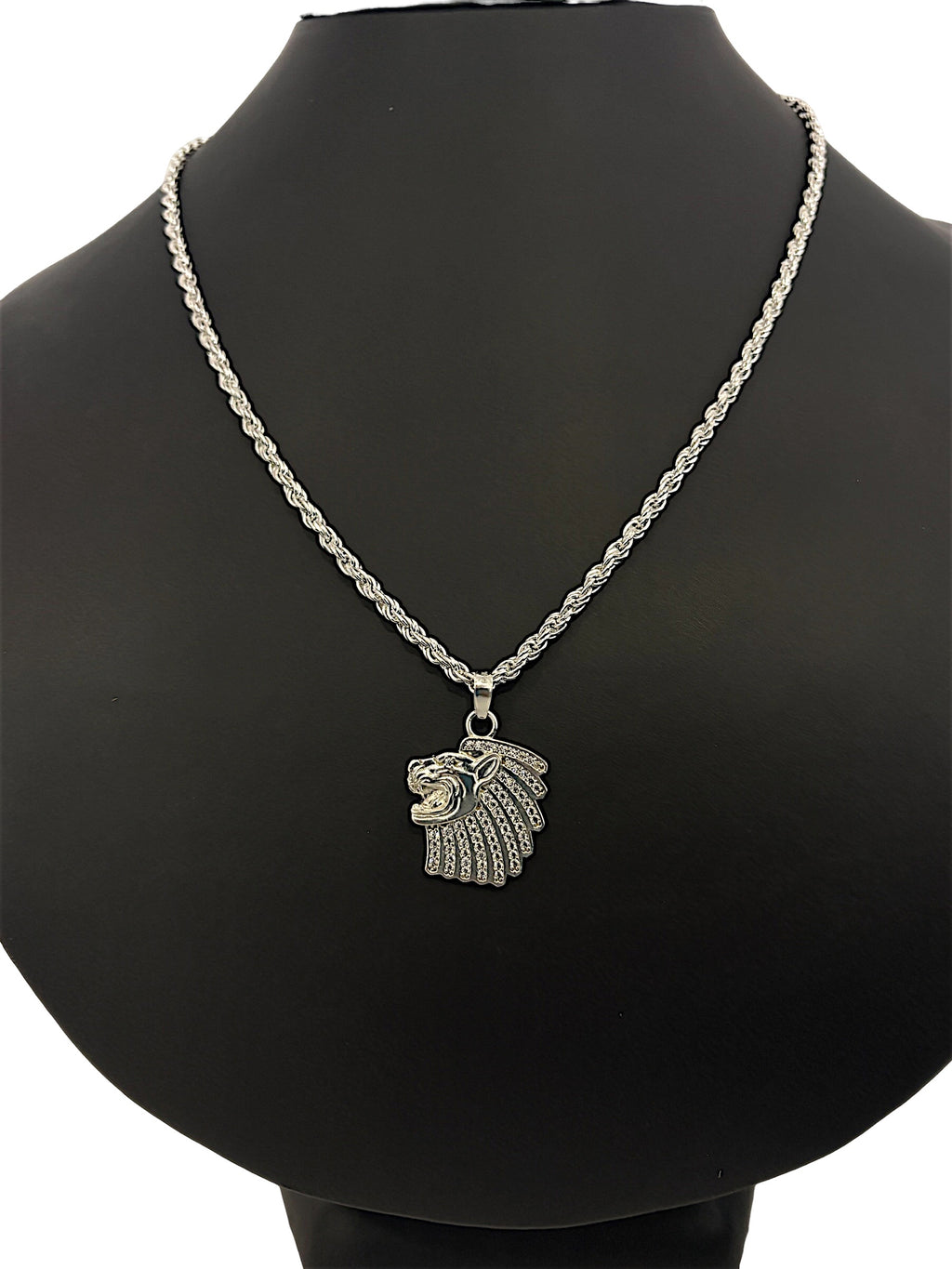 Dije Cabeza de León con Zirconias en Plata .925
