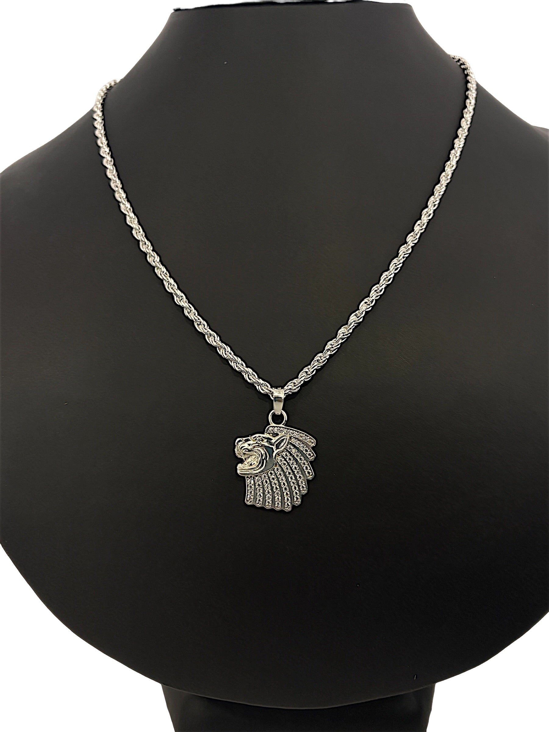 Dije Cabeza de León con Zirconias en Plata .925