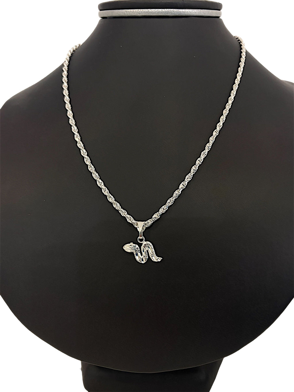 Dije Serpiente Facetada en Plata .925