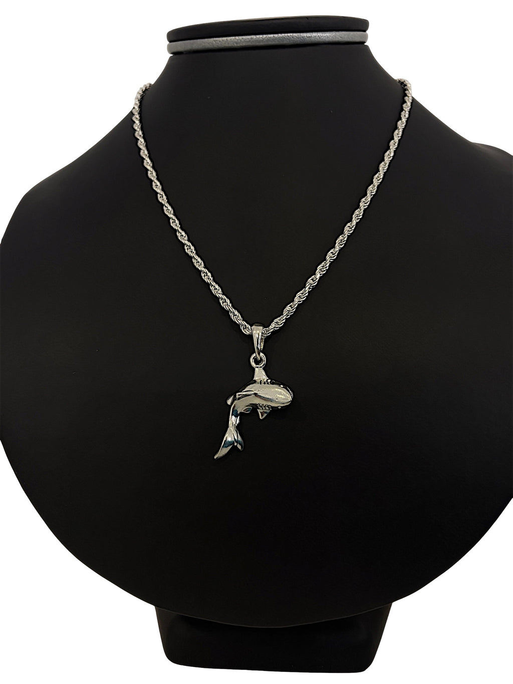 Dije Tiburón en Plata .925