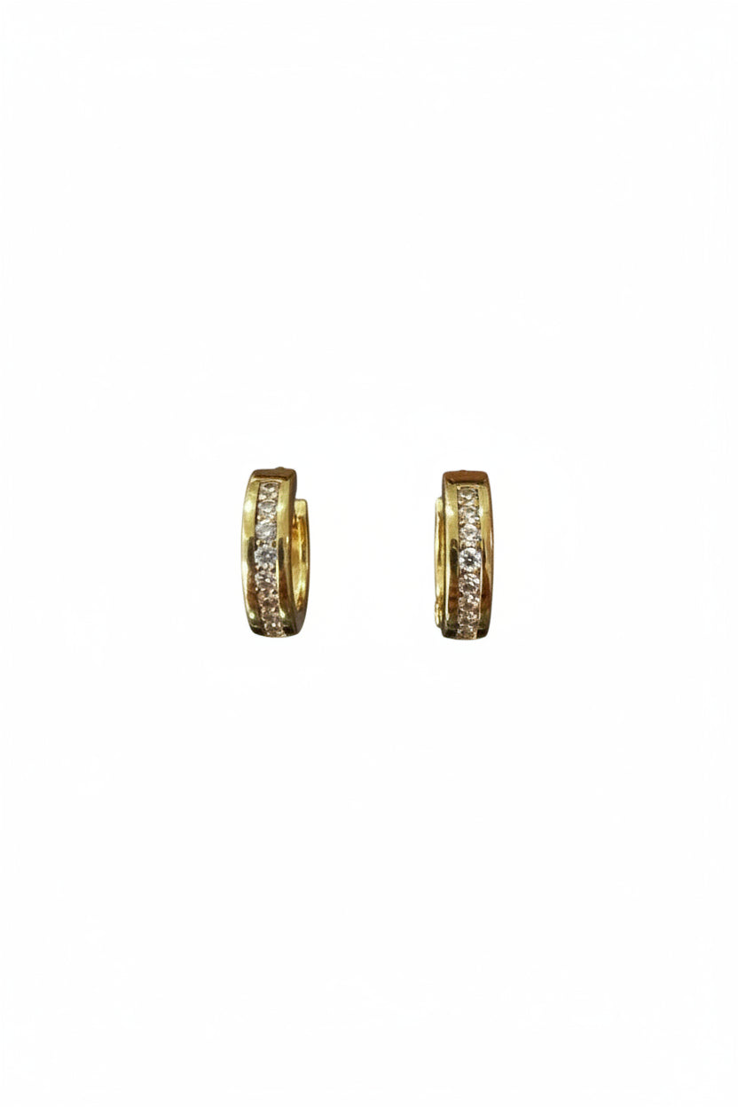 Huggie Oro 10K con Zirconias