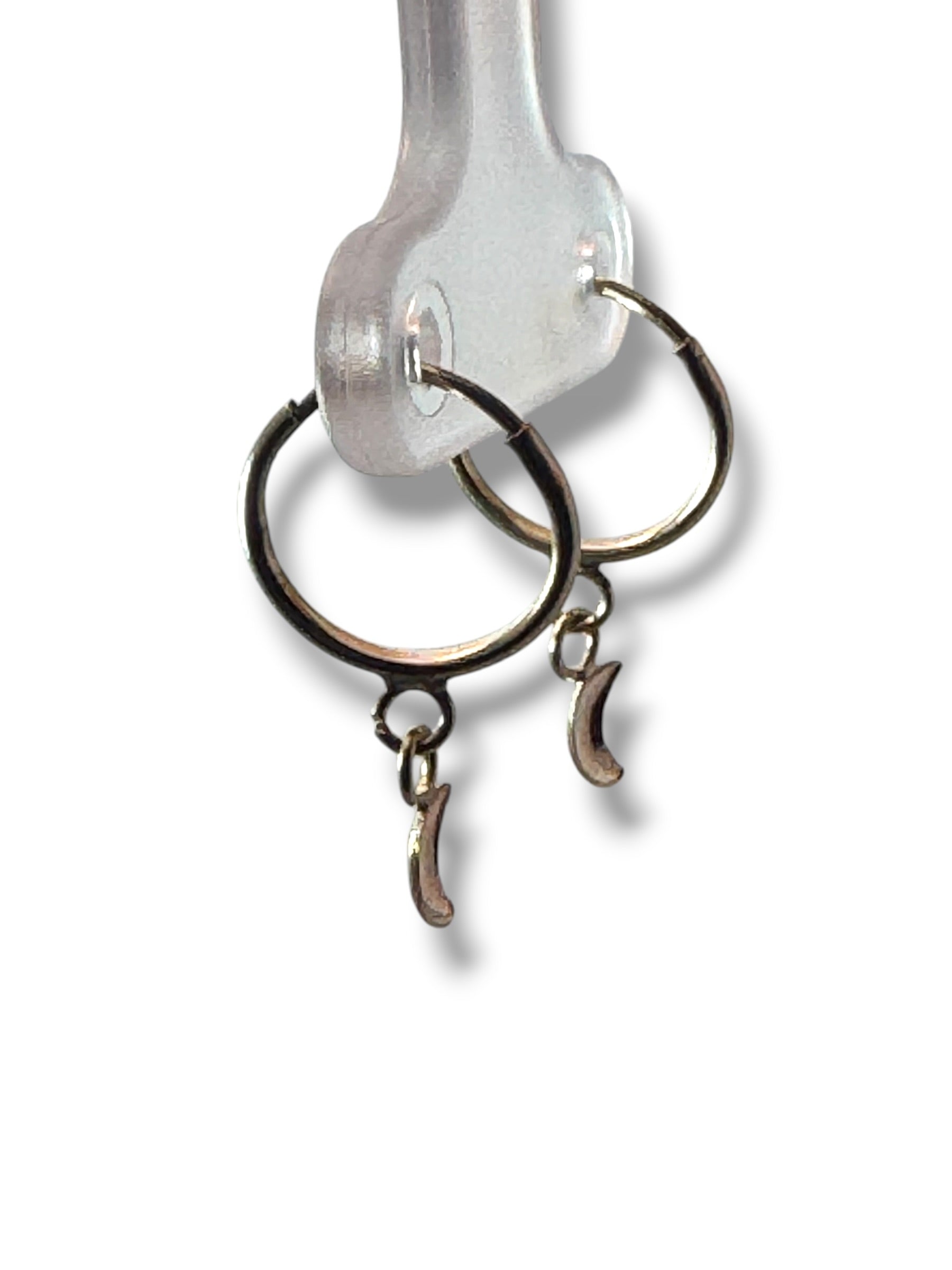 Aretes Huggie Luna Oro 10K Mini