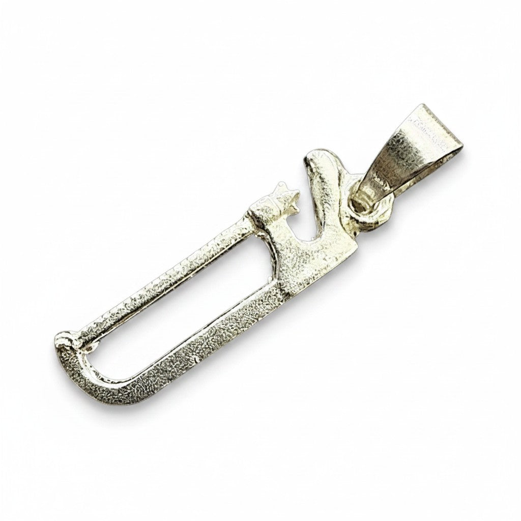 Dije Serrucho en Plata .925