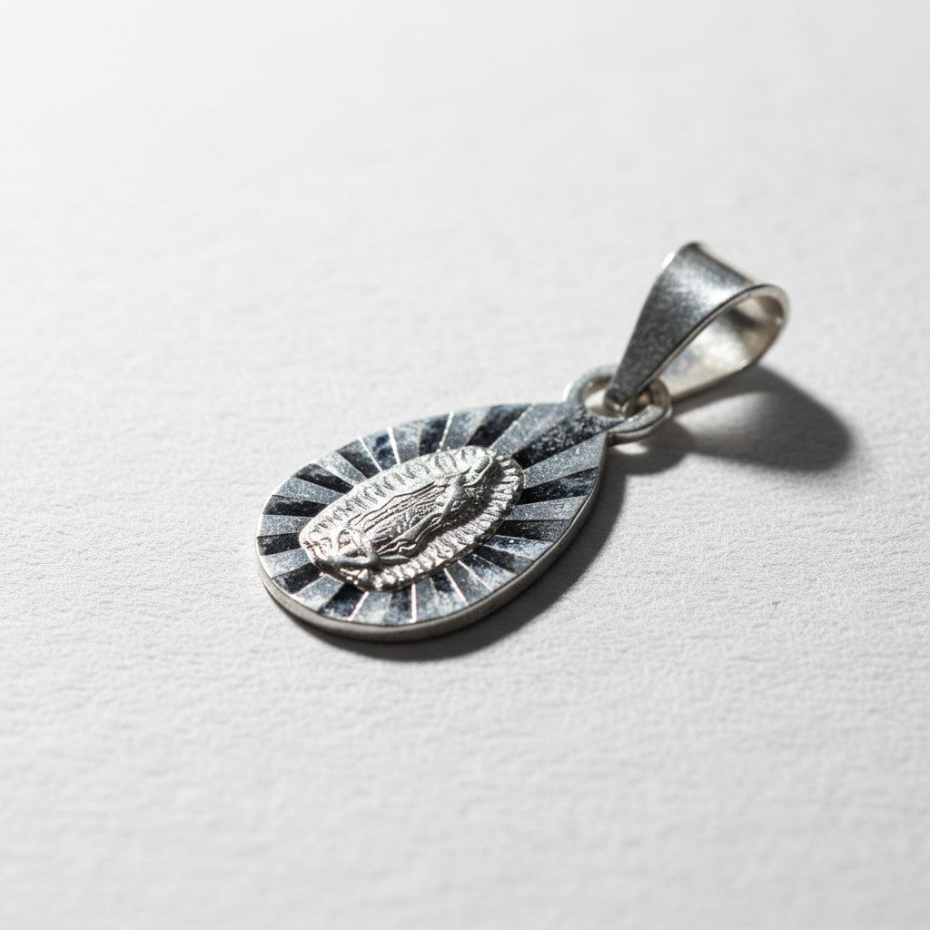 Medalla de Bautizo Virgen de Guadalupe Gota– Plata .925