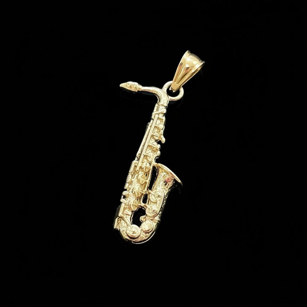 Joyería ROMA .925 sterling silver saxophone pendant with a polished finish, perfect for jazz music lovers.